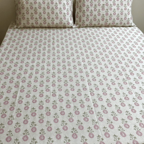 Nishat King size Bed Sheet with two pillows